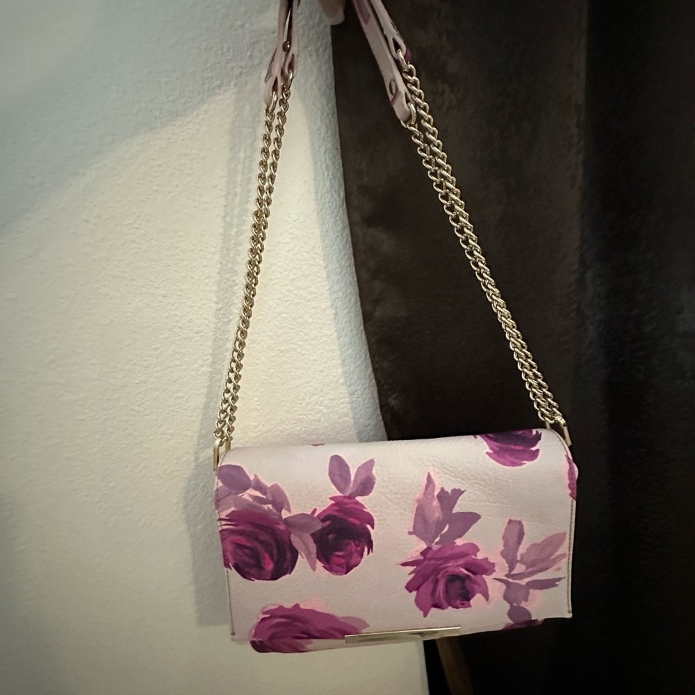 Very rare Kate Spade handbag-Best reasonable offer! NWT-free match wallet too!
